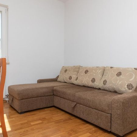 Apartments Ella Supetar Εξωτερικό φωτογραφία
