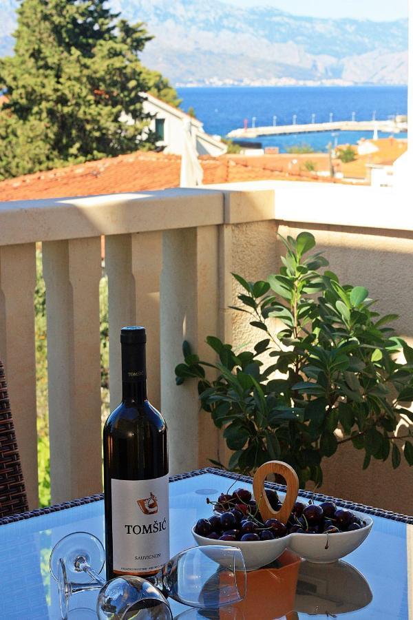 Apartments Ella Supetar Εξωτερικό φωτογραφία